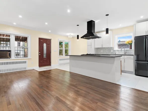 678 Midwood Street image 1 of 4