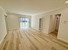 1451 Armacost Ave, Los Angeles, CA