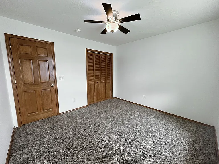 5480 S Aaron Ave — Photo 12