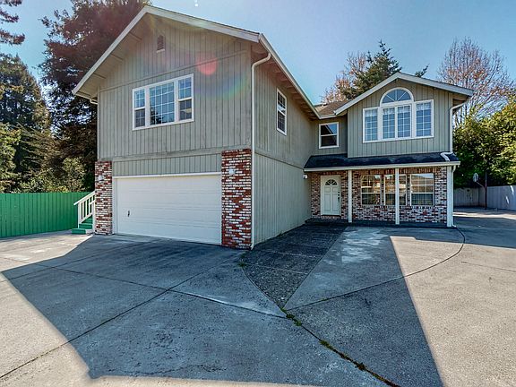 4th image of 2129 Munson Ct