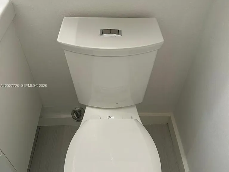 6840 SW 45th Ln #6 — Photo 11