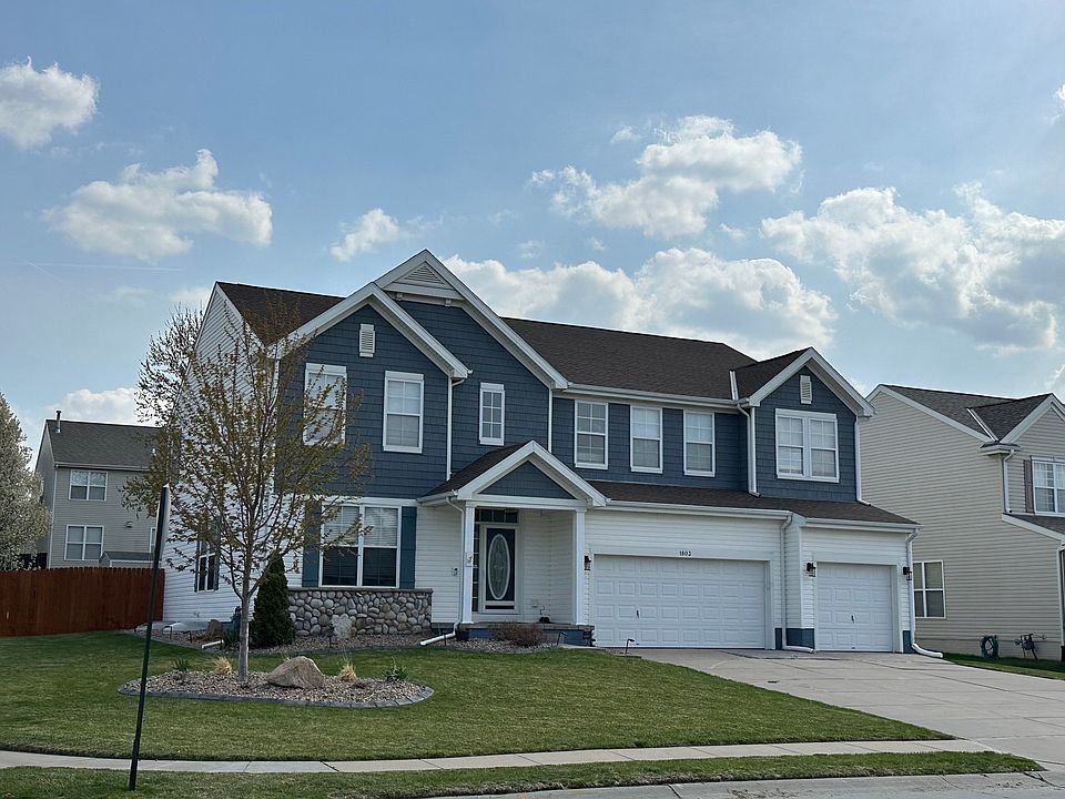 Exterior of corner lot