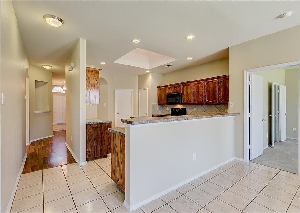 1st image of 7445 Alverstone Dr
