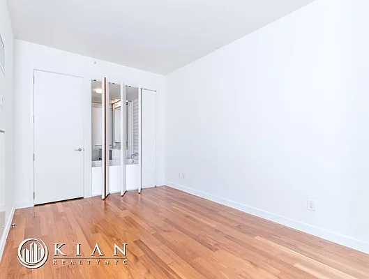 Rented by Kian Realty | media 20