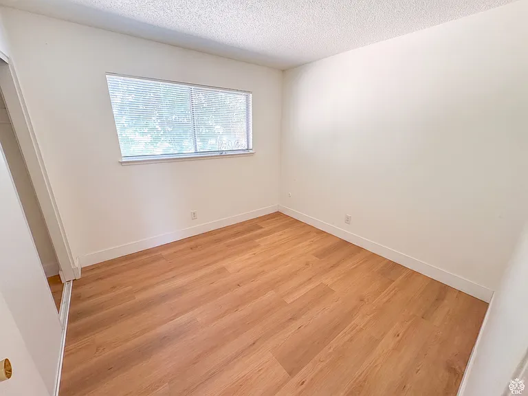 6624 Doreen Way — Photo 14