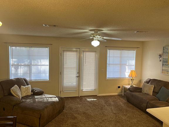 2nd image of 105 W Briar Dr #105
