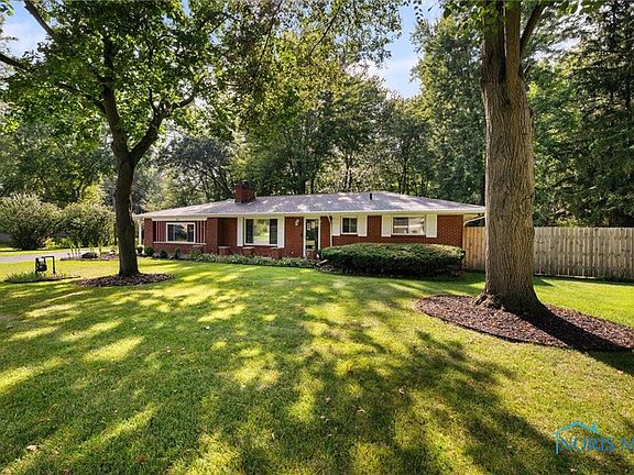 4th image of 4811 Larkhaven Dr
