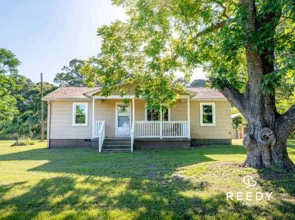 499 Island Creek Rd, Cowpens, SC 29330