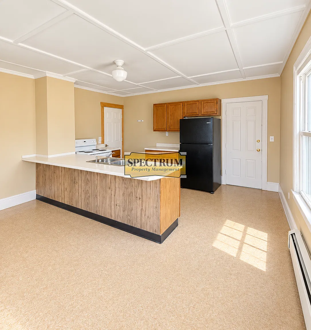 2 bed, $1,100 — Photo 2