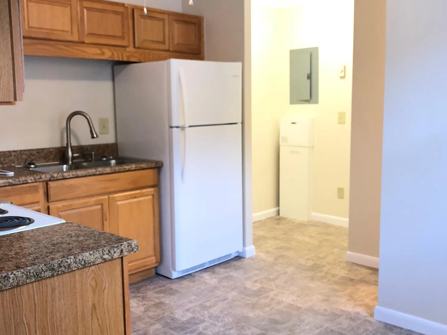 258 Blue Prince Rd — Photo 2