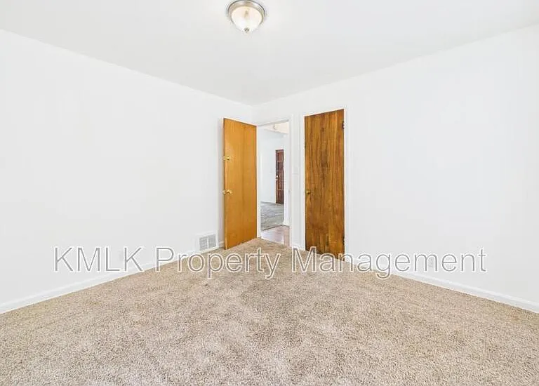 636 Lurie Ave — Photo 18