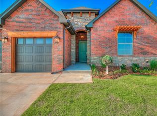 616 NW 197th St, Edmond, OK 73012