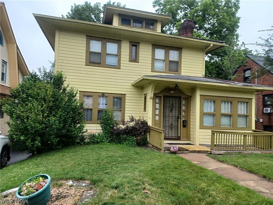1st image of 918 Winona Dr