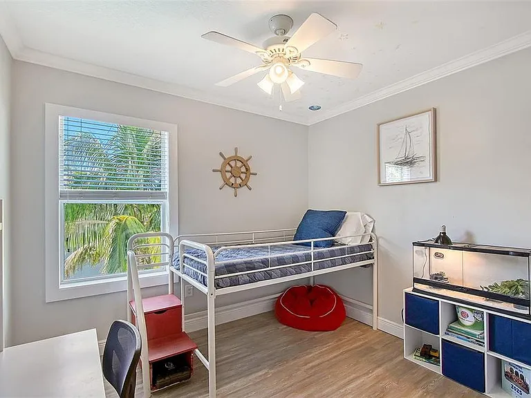1738 Siesta Dr — Photo 30