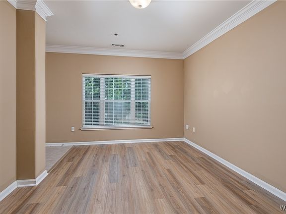 3rd image of 303 Helen Keller Blvd APT A202