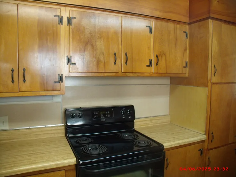 109 E Lincoln Ave #C — Photo 4
