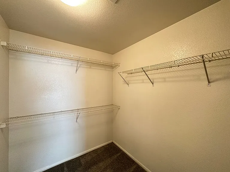 925 Ortega Hill Ln — Photo 14