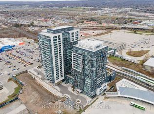 2087 Fairview St #1105, Burlington, ON L7R 0E5