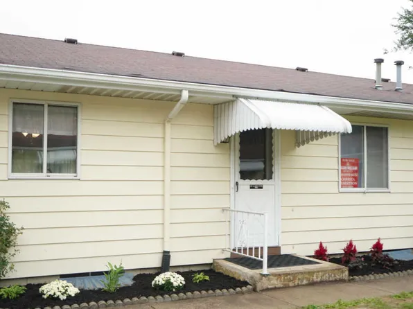 5905 Leisure South Dr SE, Kentwood, MI 49548