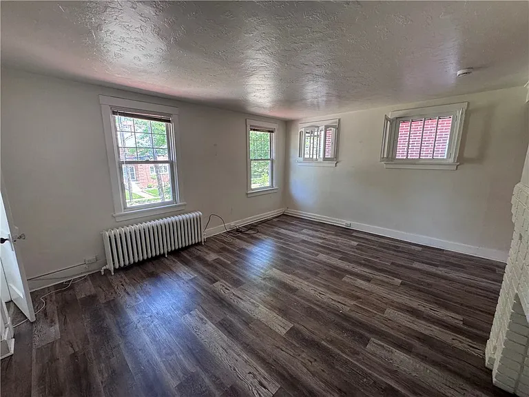 5944 Phillips Ave — Photo 4