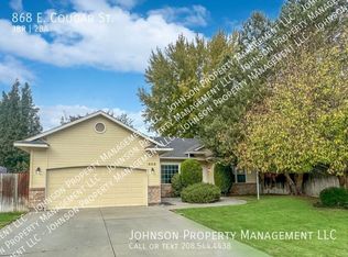 868 E Cougar St, Meridian, ID 83646