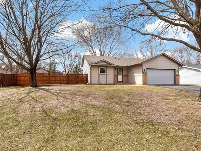 2144 Heritage Dr, Shakopee, MN, 55379
