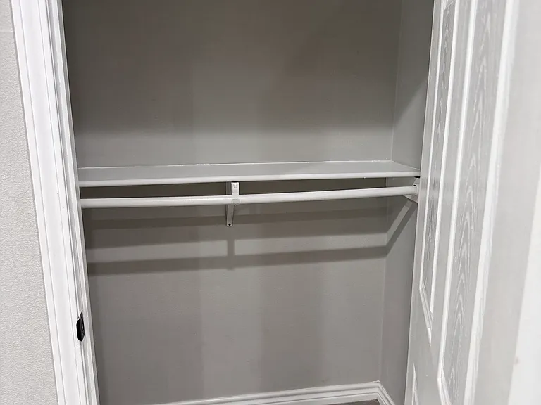 1717 Wood Ave — Photo 13