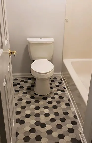 4635 Lawndale Dr — Photo 15