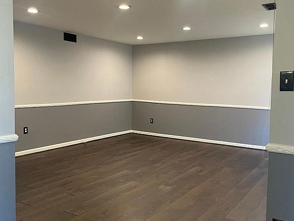 3rd image of 7248 Donnell Pl APT B-5