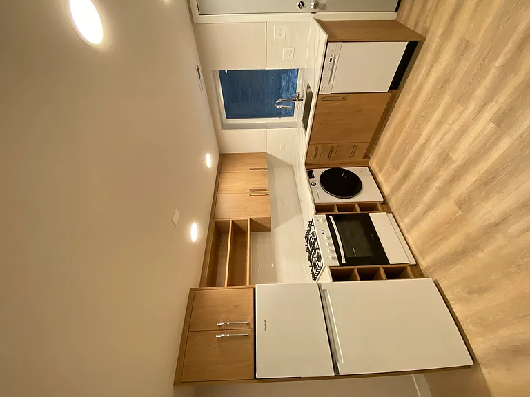 1015 N California Ave #GF — Photo 4