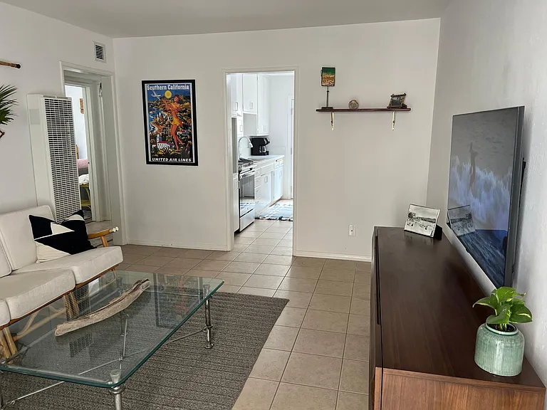 4463 Mentone St #2 — Photo 8