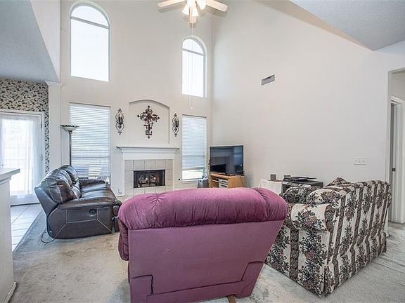 4th image of 2321 Caddo Cir