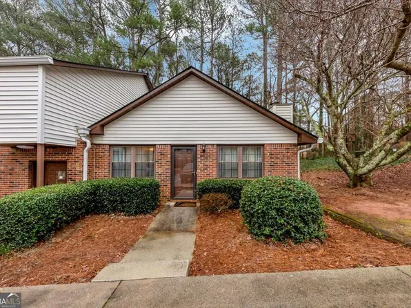 5863 Wintergreen Rd, Norcross, GA 30093