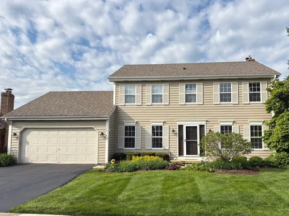 27W343 Churchill Rd, Winfield, IL 60190
