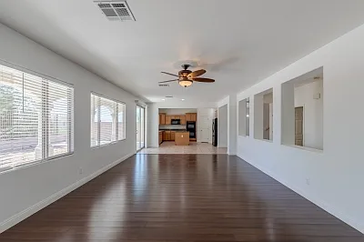 2553 Chateau Clermont St — Photo 16