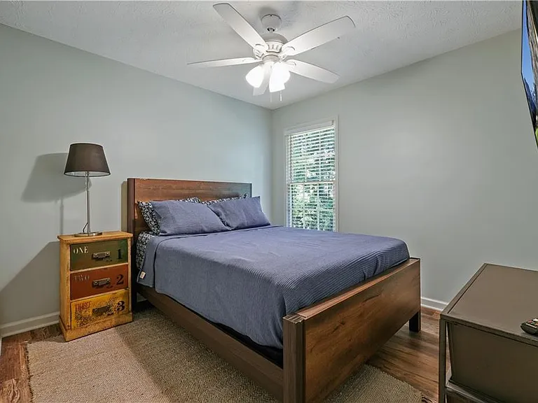 3003 Maple Ln — Photo 21