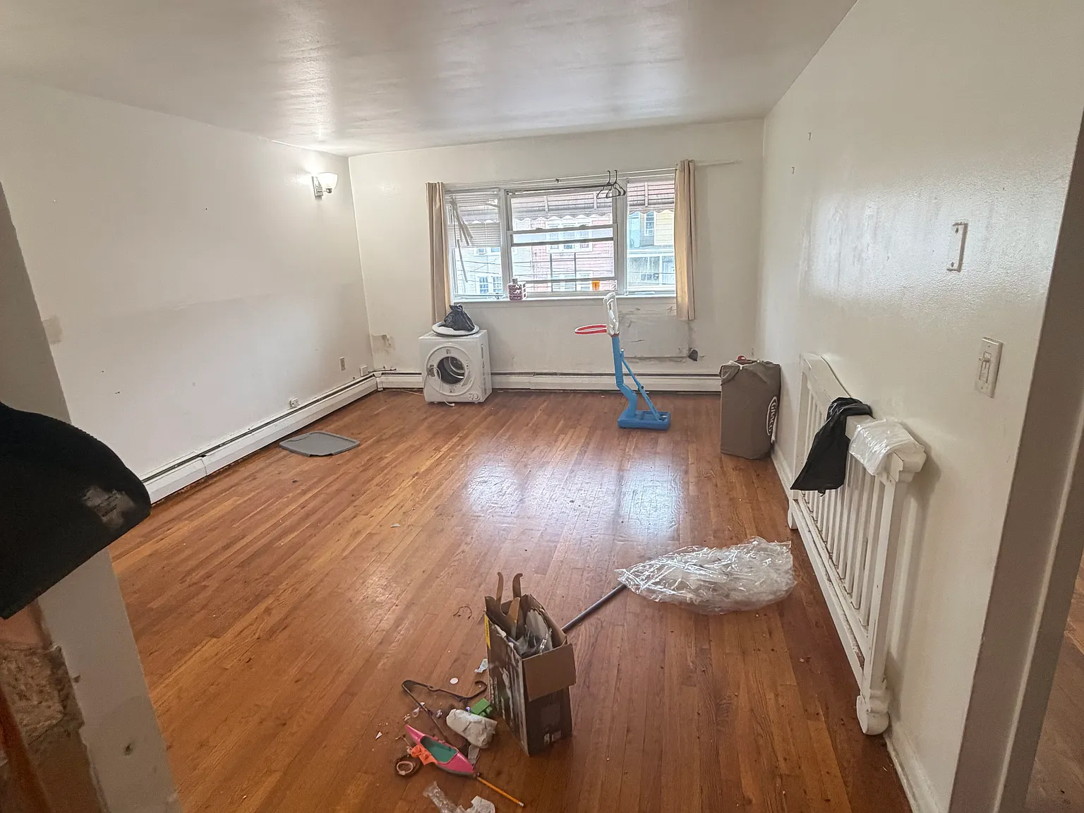 3 bed, $3,700 — Photo 2