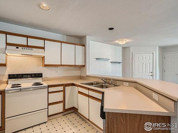 4th image of 33 S Boulder Cir APT 321