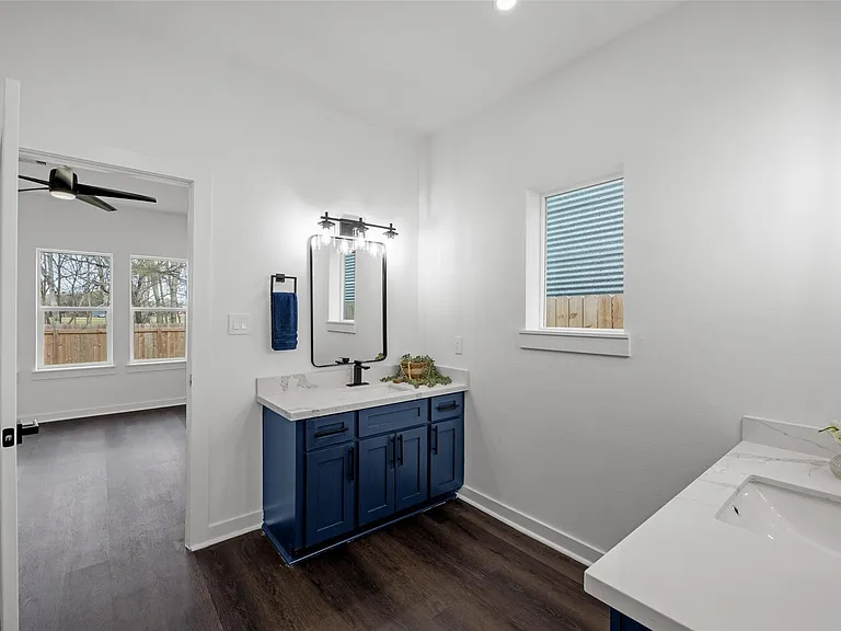 7430 Avenue E — Photo 29