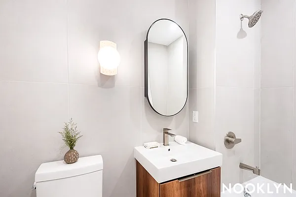 Rented by Nooklyn NYC LLC | media 62