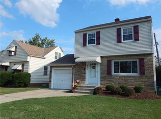 6475 Kerneywood Rd, Parma, OH 44129