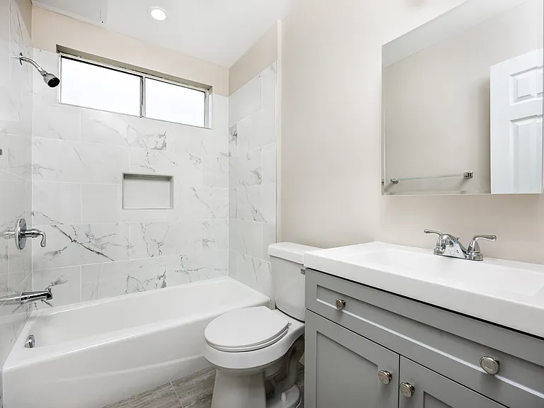 1029 Magnolia Ave — Photo 8