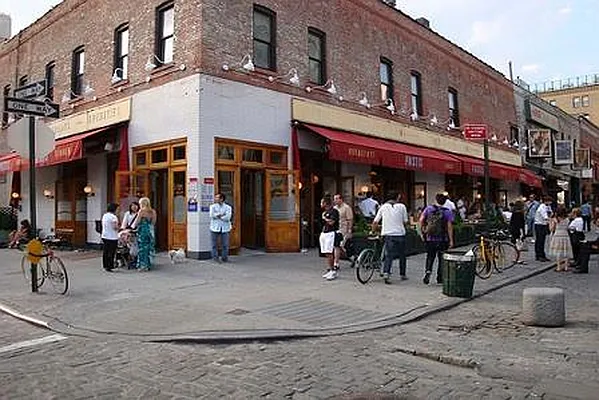 Rented by Mirador Real Estate | media 10