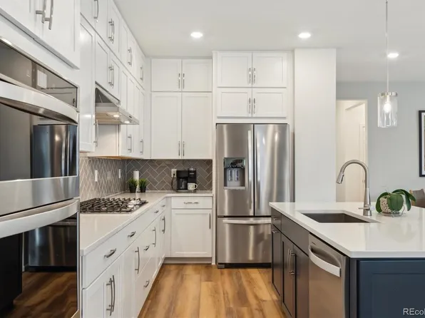 17214 W 94th Avenue, Arvada, CO 80007