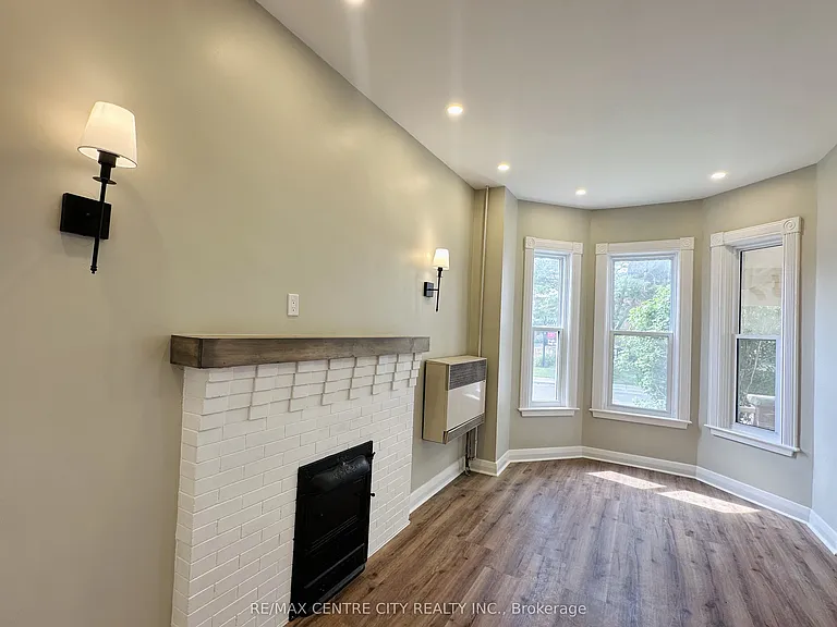 81 Curtis St #1 — Photo 13