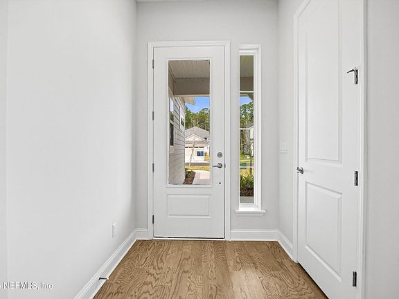 4th image of 80 Walnut Glen Ct