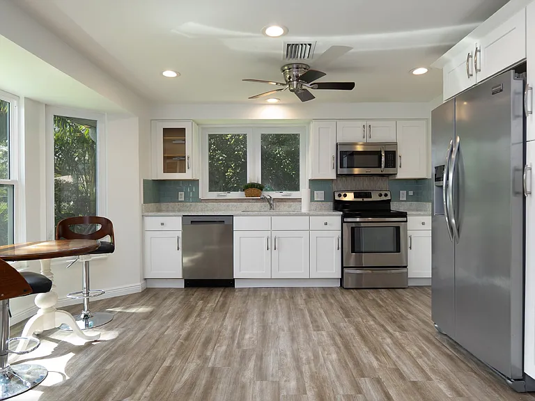 3140 Bay Shore Rd — Photo 13