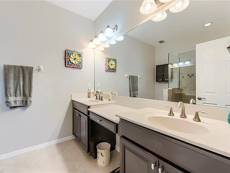 8510 Violeta St #201 — Photo 12