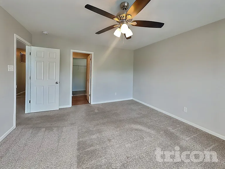 7320 Mitzi Deborah Ln — Photo 7