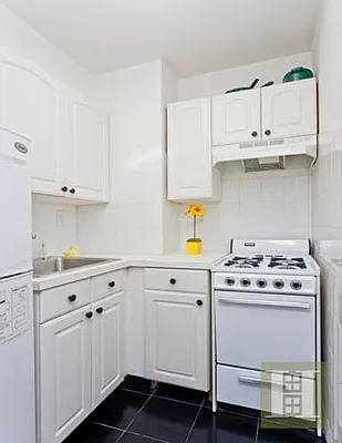 Sold by Halstead Real Estate | media 8